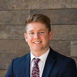  Advisor Portrait 
