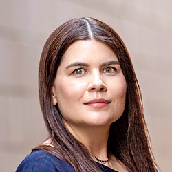 Erica Ensminger bio photo