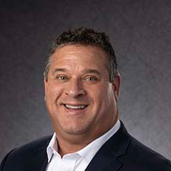  Advisor Portrait 