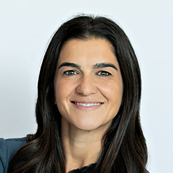 Christine Sarafian bio photo
