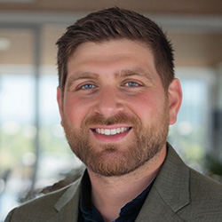 David Bracha headshot