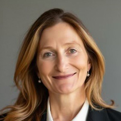 Paula Steinberg headshot