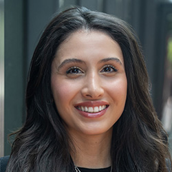 Avva Sarkarzadeh bio photo