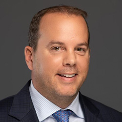 Craig Redcay bio photo