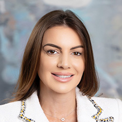 Sharon Vax bio photo