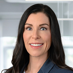 Jennifer Bearnson bio photo