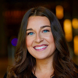 Maeve Murdoch bio photo