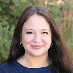 Natalie Bova bio photo