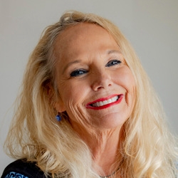 Image of Teri Handley