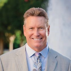 Pat Howell bio photo