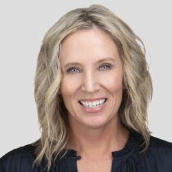 Amber Kashner bio photo