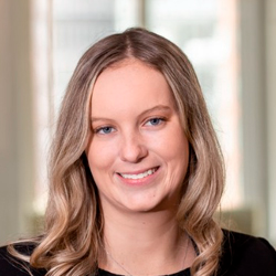 Shannon Souls headshot