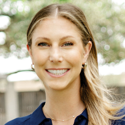 Brenna Beck bio photo