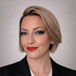 Allie Krider headshot