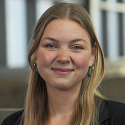 Sydney Swarbrick headshot