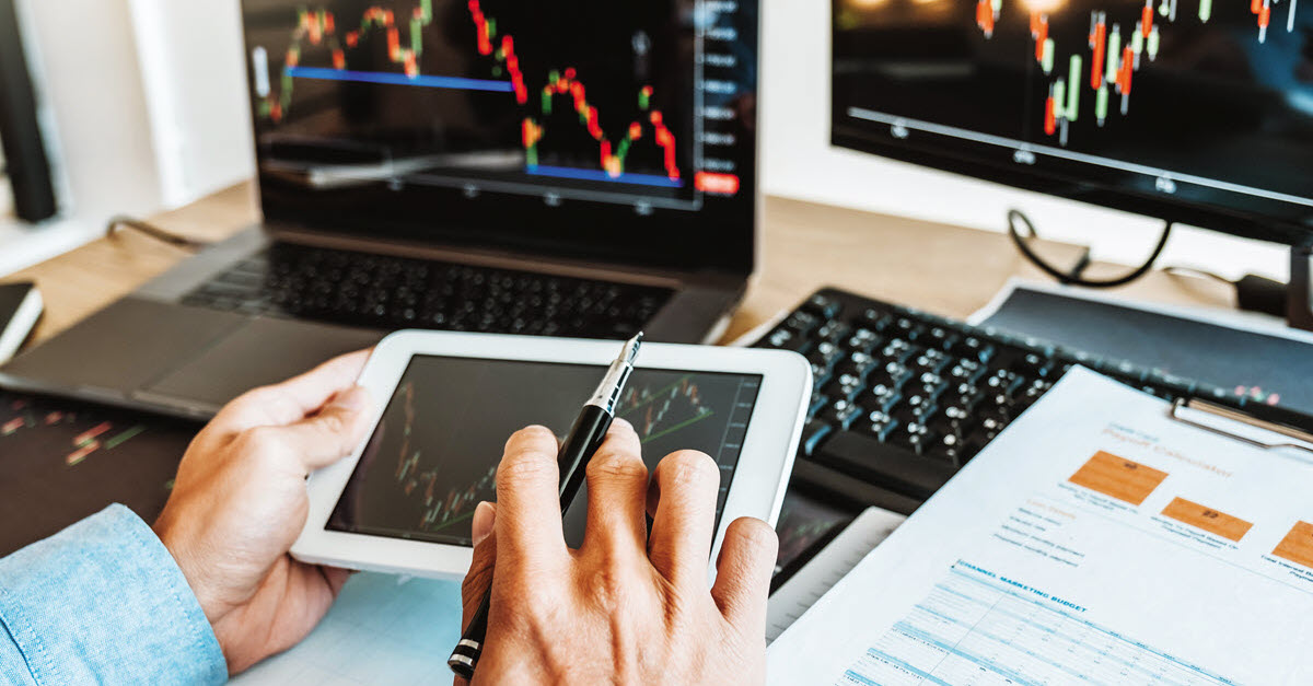 Charts with tablet