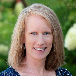 Amy Dunn bio photo