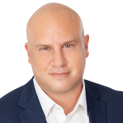  Advisor Portrait 