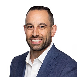  Advisor Portrait 