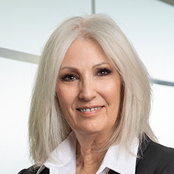 Kimberly Gray bio photo
