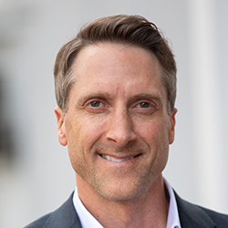  Advisor Portrait 