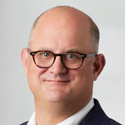  Advisor Portrait 